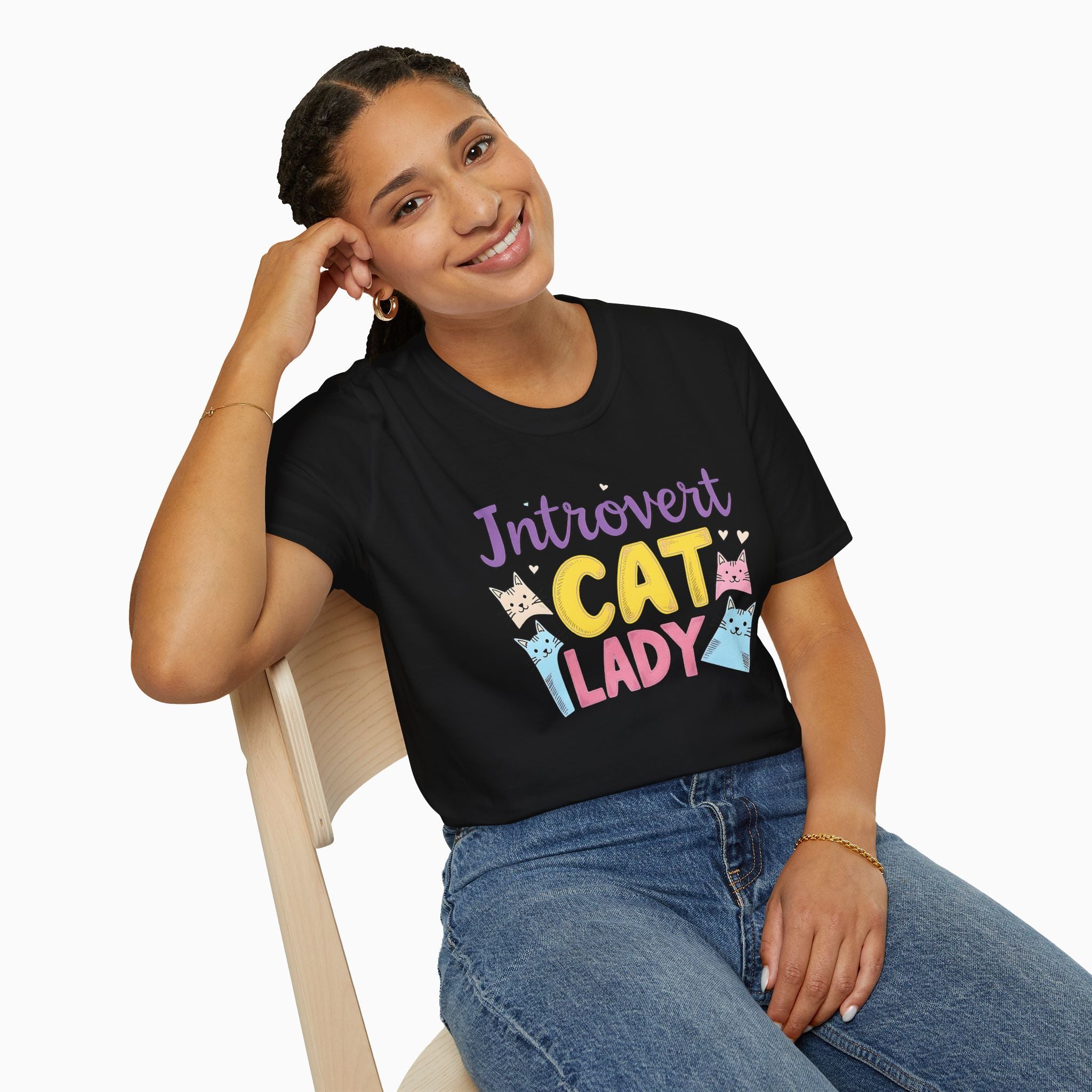 Introvert Childless Cat Lady Unisex T-Shirt Gift | Woollieemix
